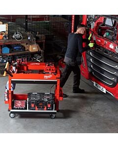 Buy Milwaukee 4932478857 40inch Tool Trolley by Milwaukee for only £299.99